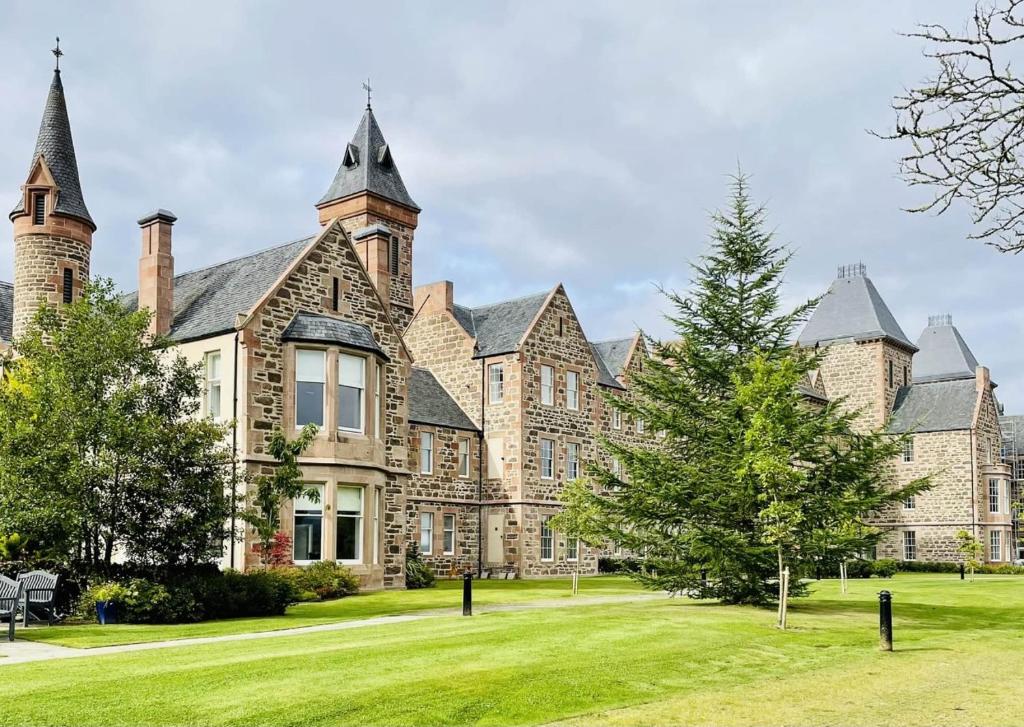 No 49 a spacious executive apartment in Inverness