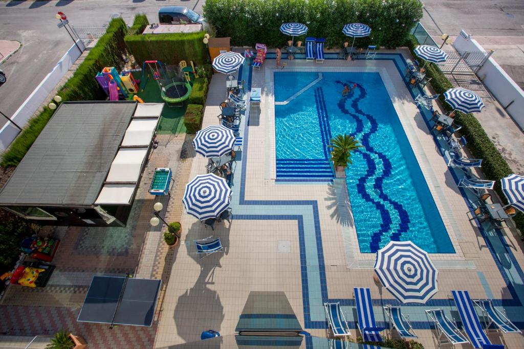Hotel Ambassador (Tortoreto Lido)