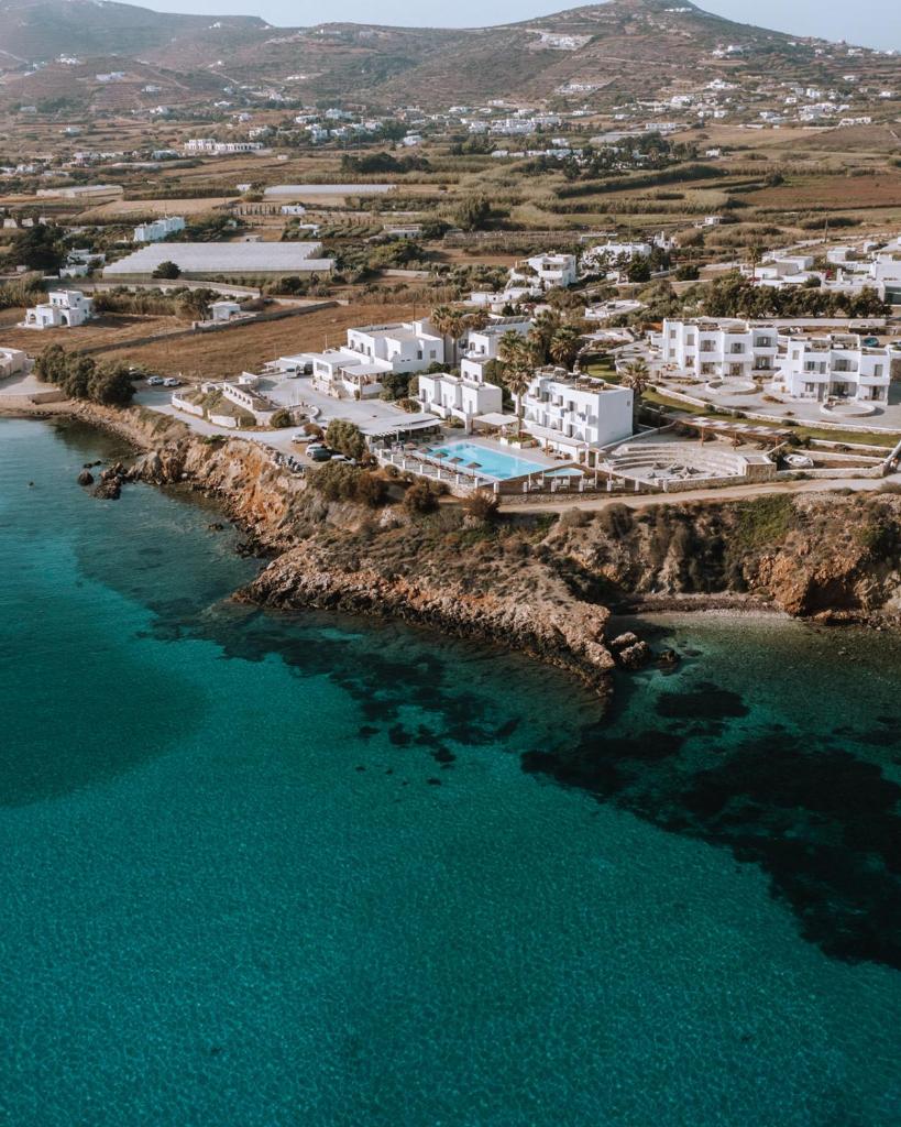 Paros Bay (Parasporos)