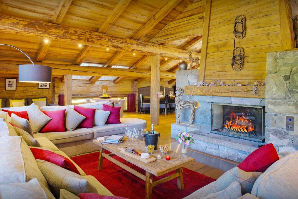 Authentic Lodge Spa - SnowLodge