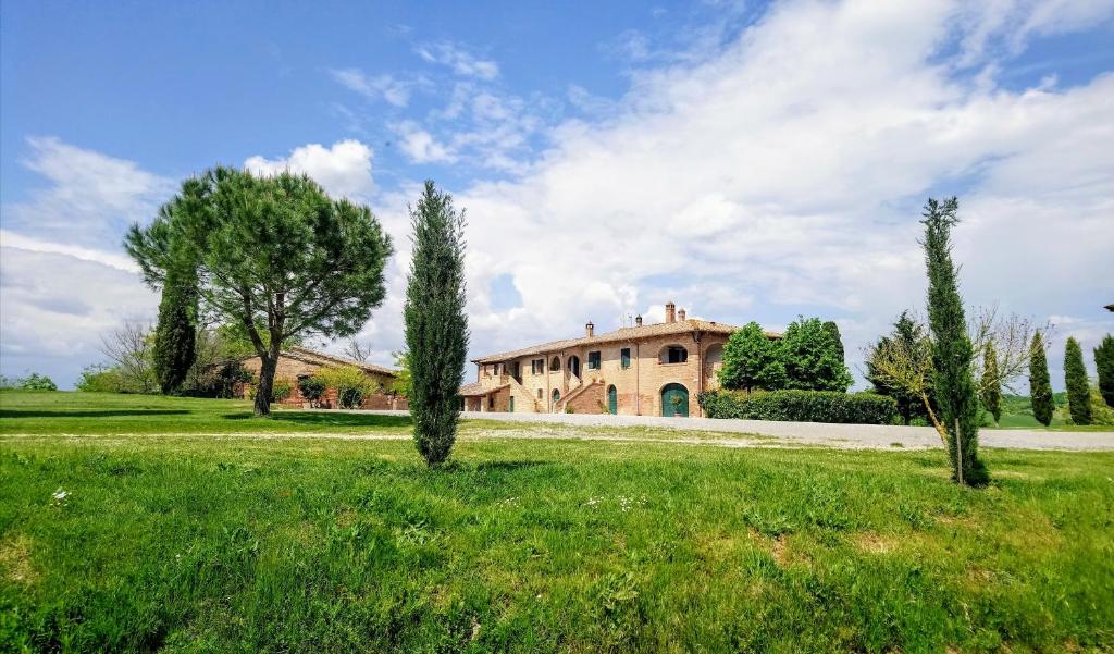 Agriturismo Casa Rossa (Chianciano Terme)