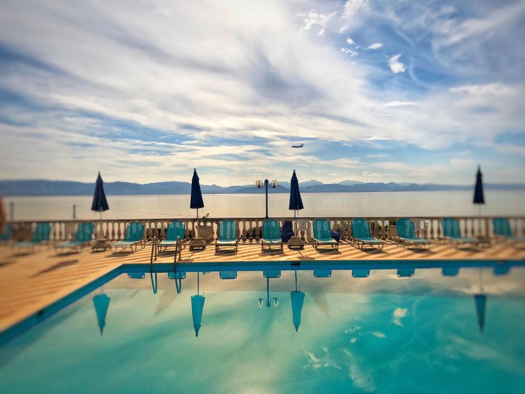 Brentanos Apartments (Gastourion)
