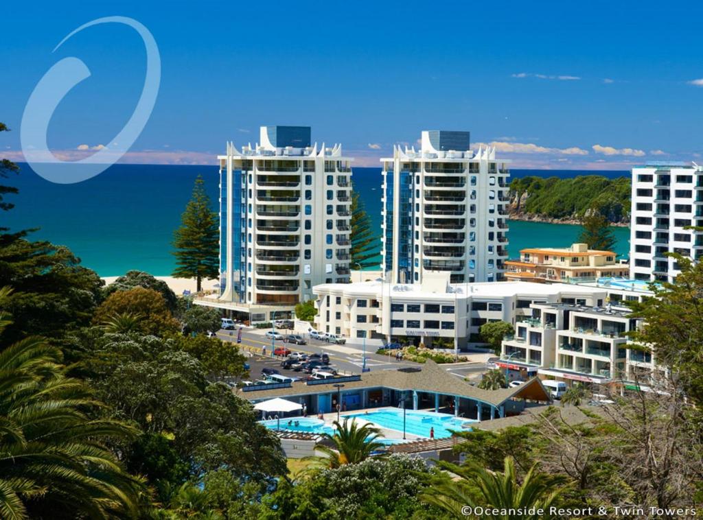 Oceanside Resort & Twin Towers (Mount Maunganui)