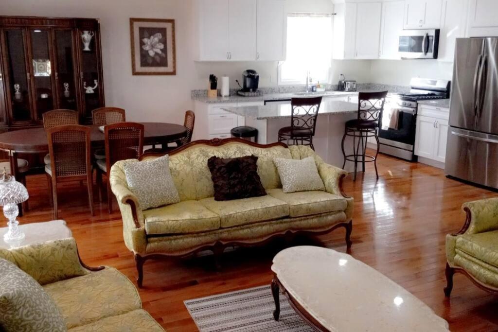 Brand New Apartment - Close to Downtown Providence (Providence)