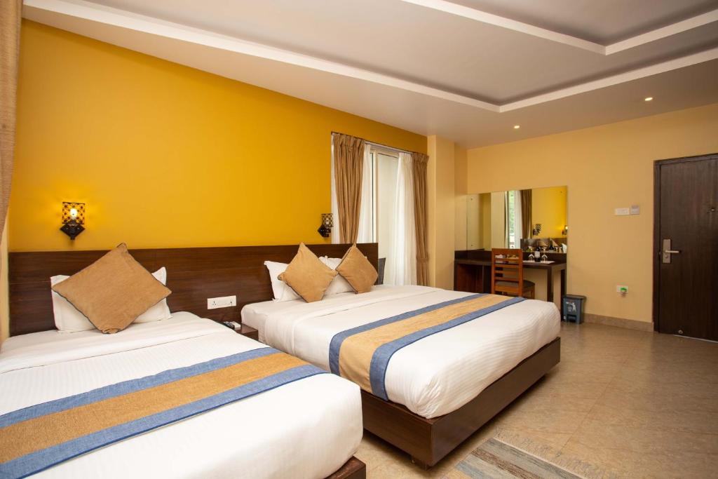 Hotel Lake Paradise
