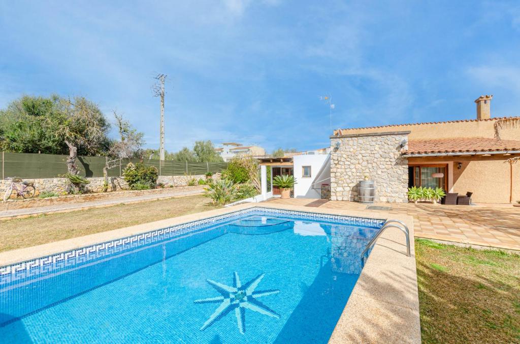 YourHouse Can Gonzalez