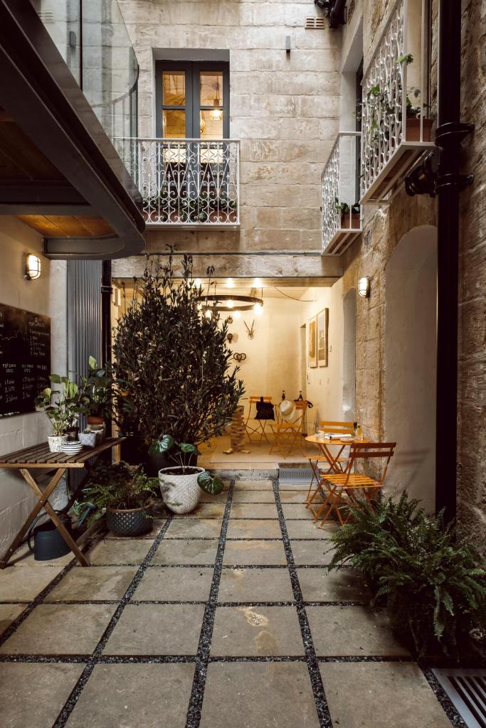 21 Frederick Street (Valletta)
