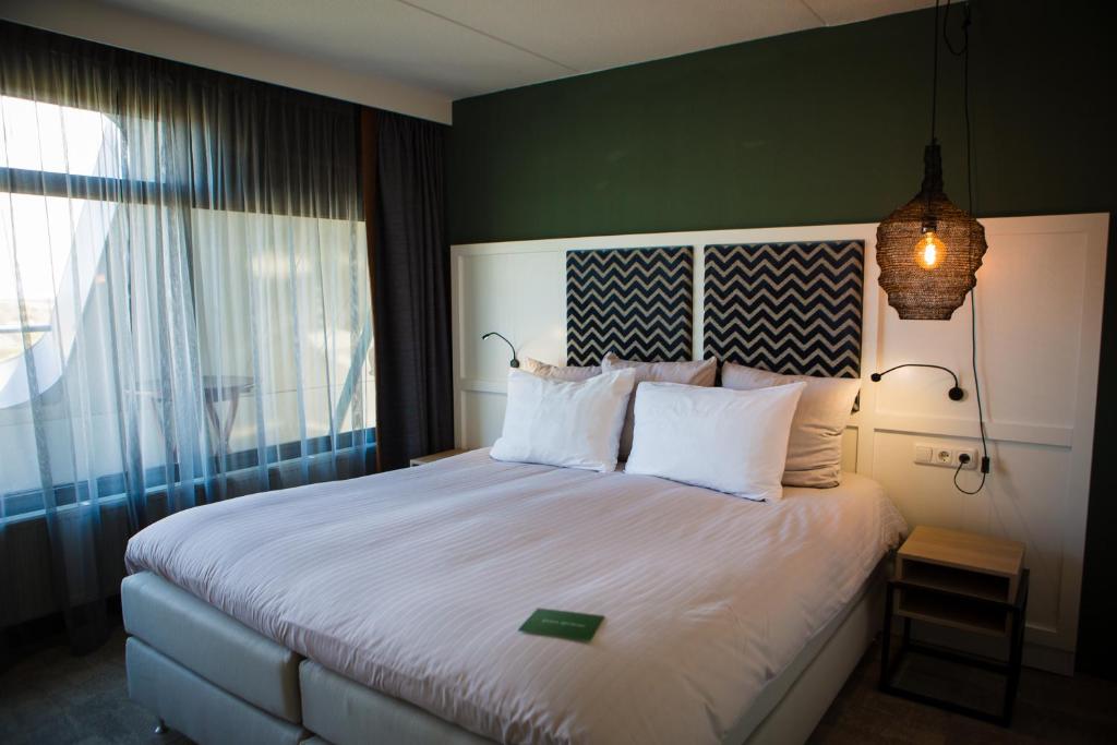 Paal 8 Hotel aan Zee (West aan Zee)