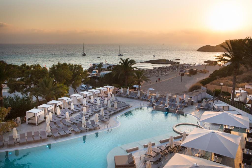 Insotel Tarida Beach Resort & SPA (Cala Tarida)