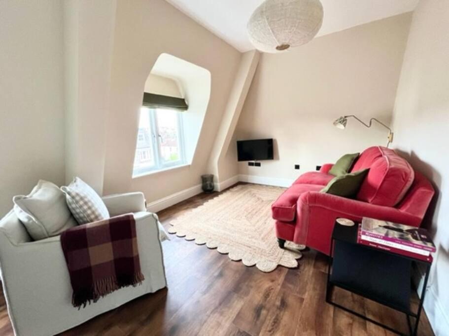 Redland Suites - Apartment 8