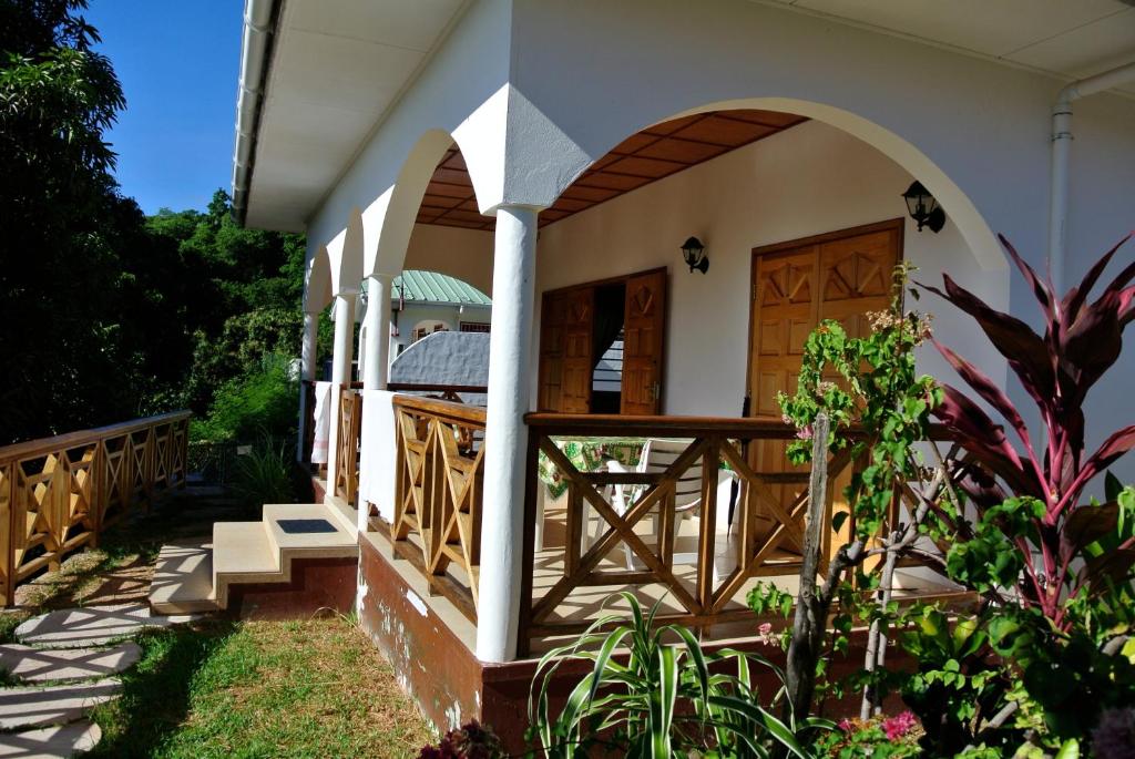 BAIE S.TE ANNE CASE VACANZA