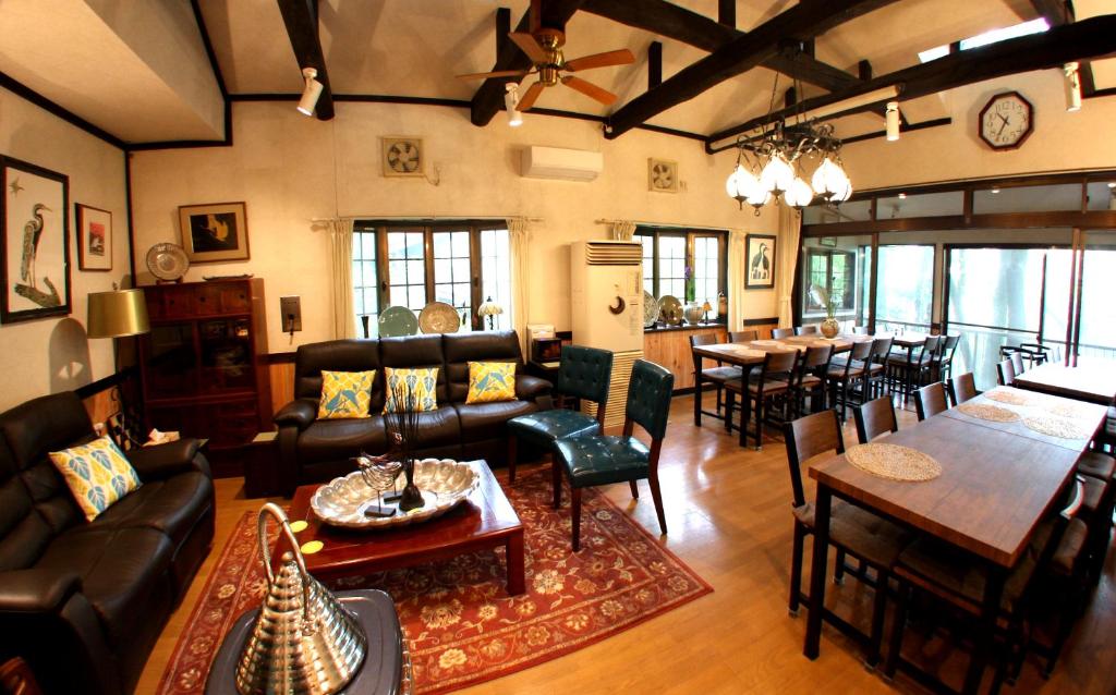 Gableview Forest Inn ゲーブルビュー (Nikko)