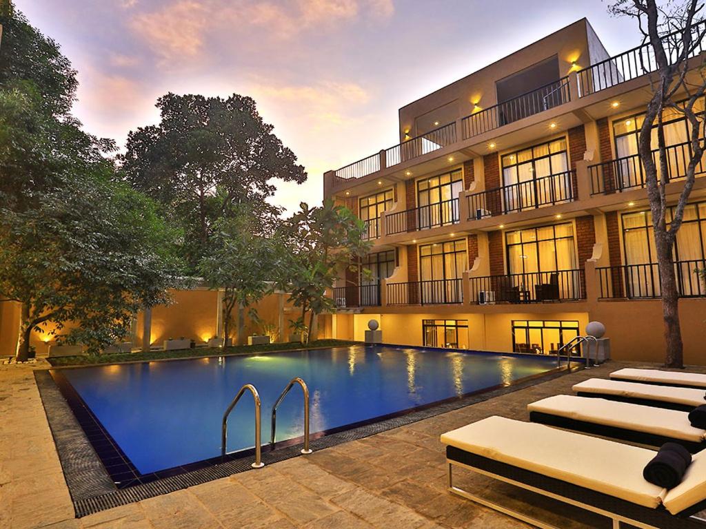 Lily's resort