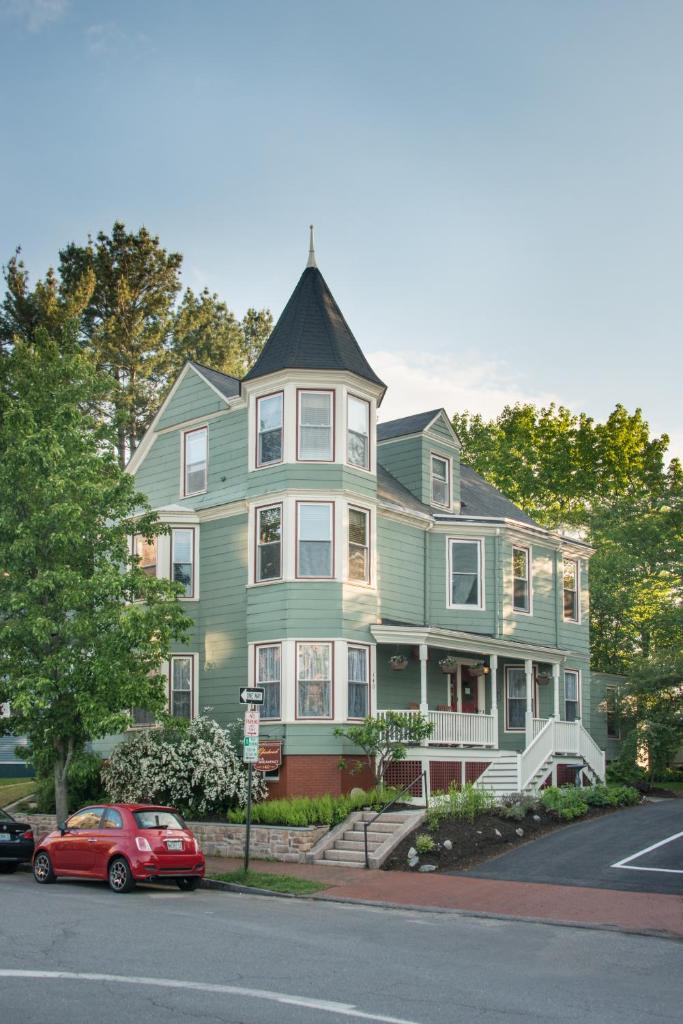 The Chadwick Bed and Breakfast (Portland)