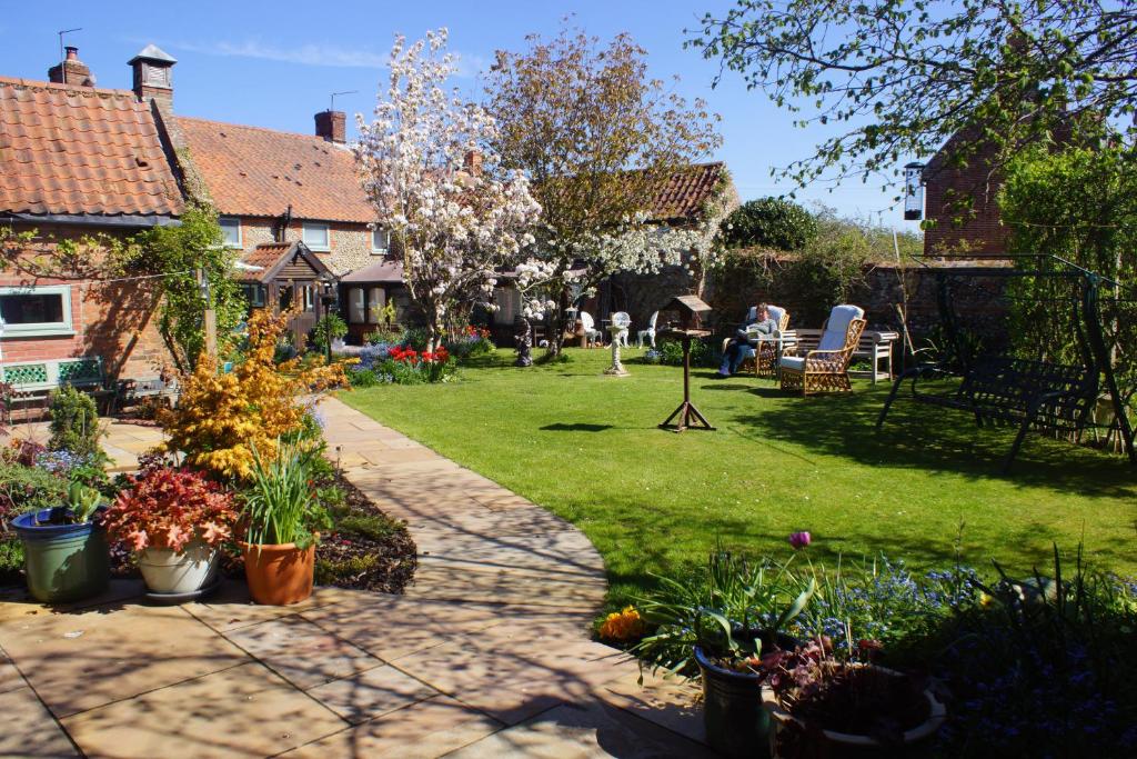 The Old Bakery B&B (Hindolveston)