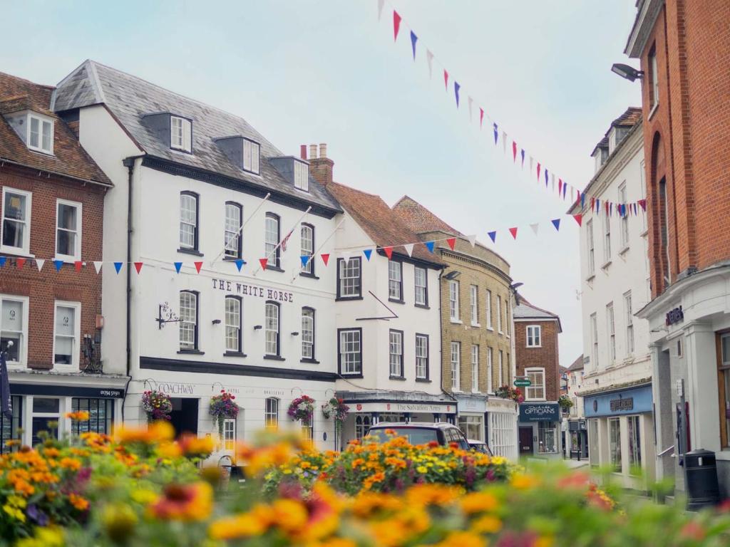 The White Horse Hotel (Romsey)