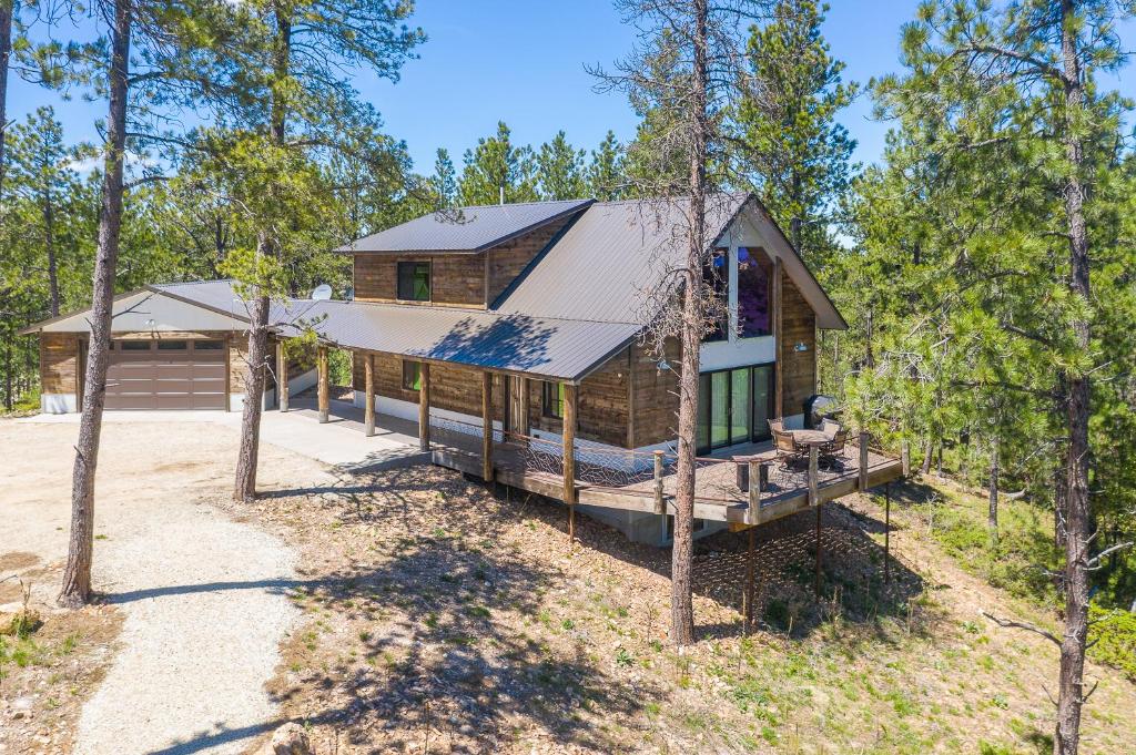 Gold Nugget Lodge Near Deadwood on 5 Wooded Acres! (Lead)
