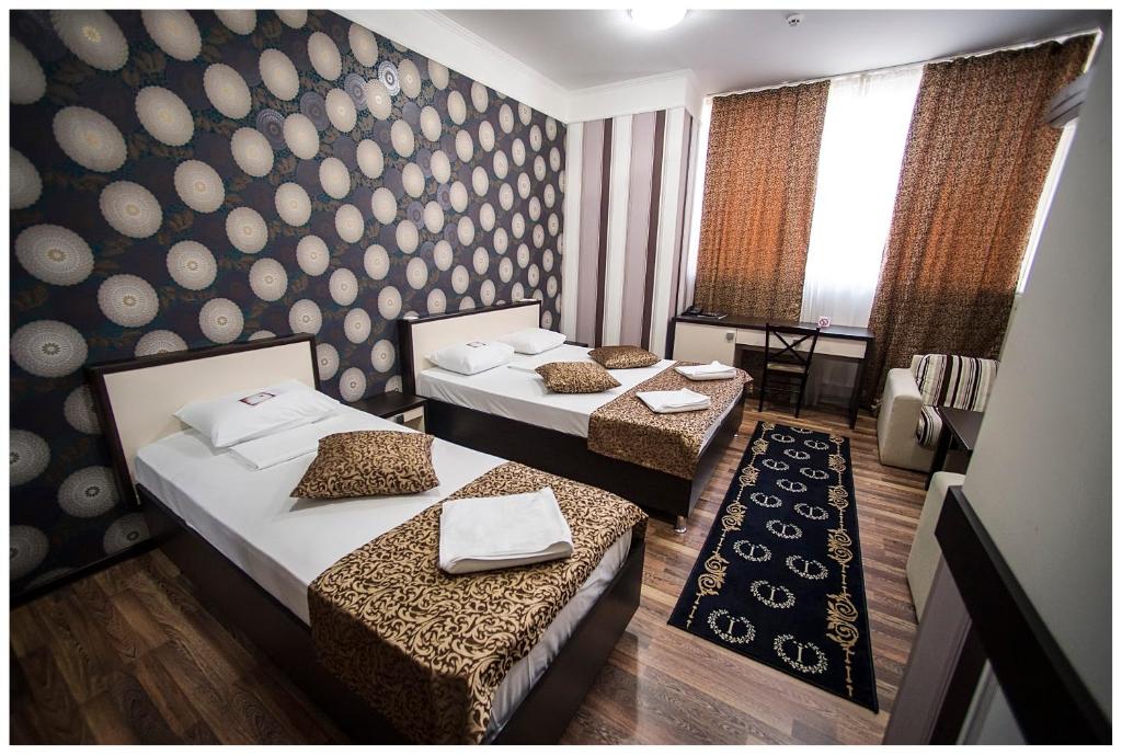 IRIS Hotel