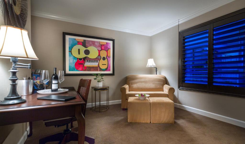 Cupertino Hotel (Cupertino)