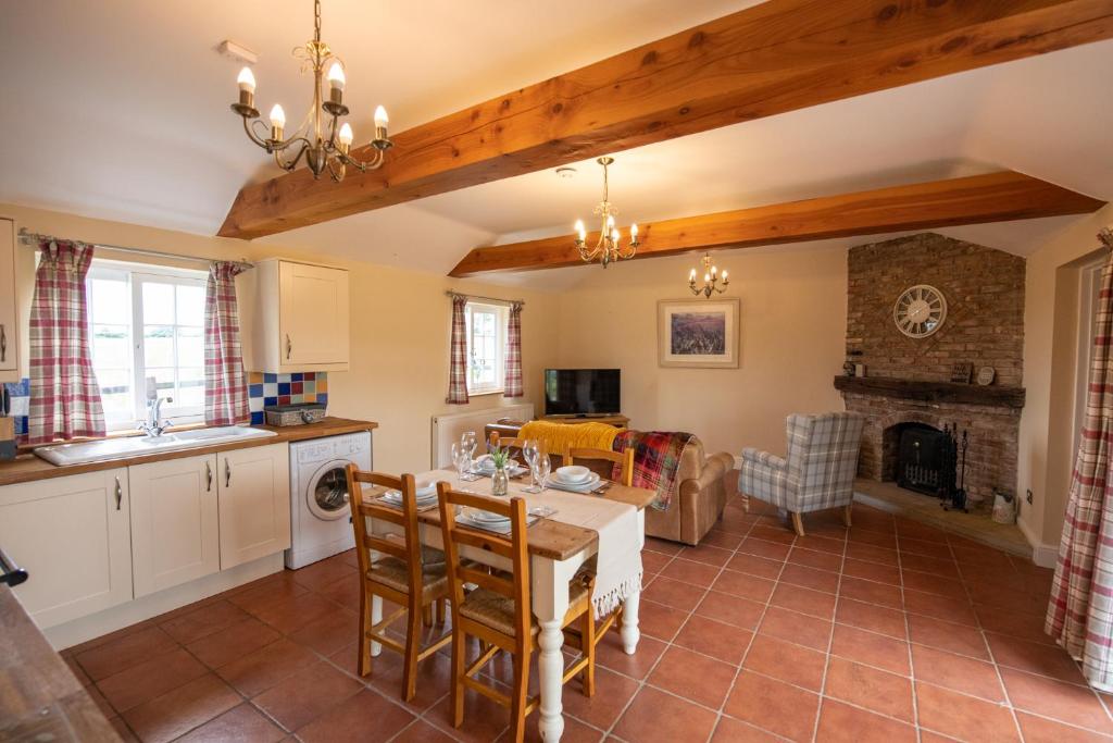 The Coach House (Martin)