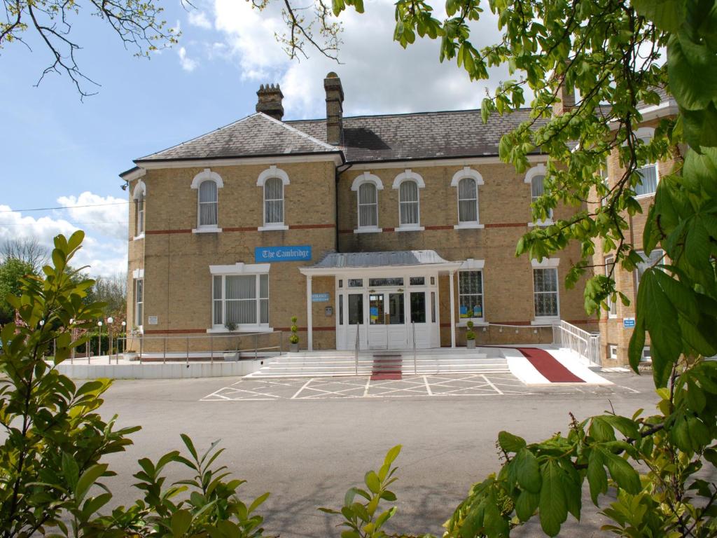 Gatwick Cambridge Hotel (Horley)
