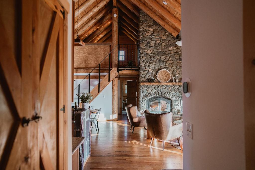 Yosemite Charm by Casa Oso with spa and breathtaking views (Mariposa)