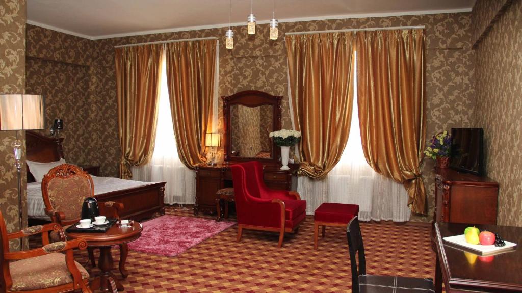 UB City Hotel