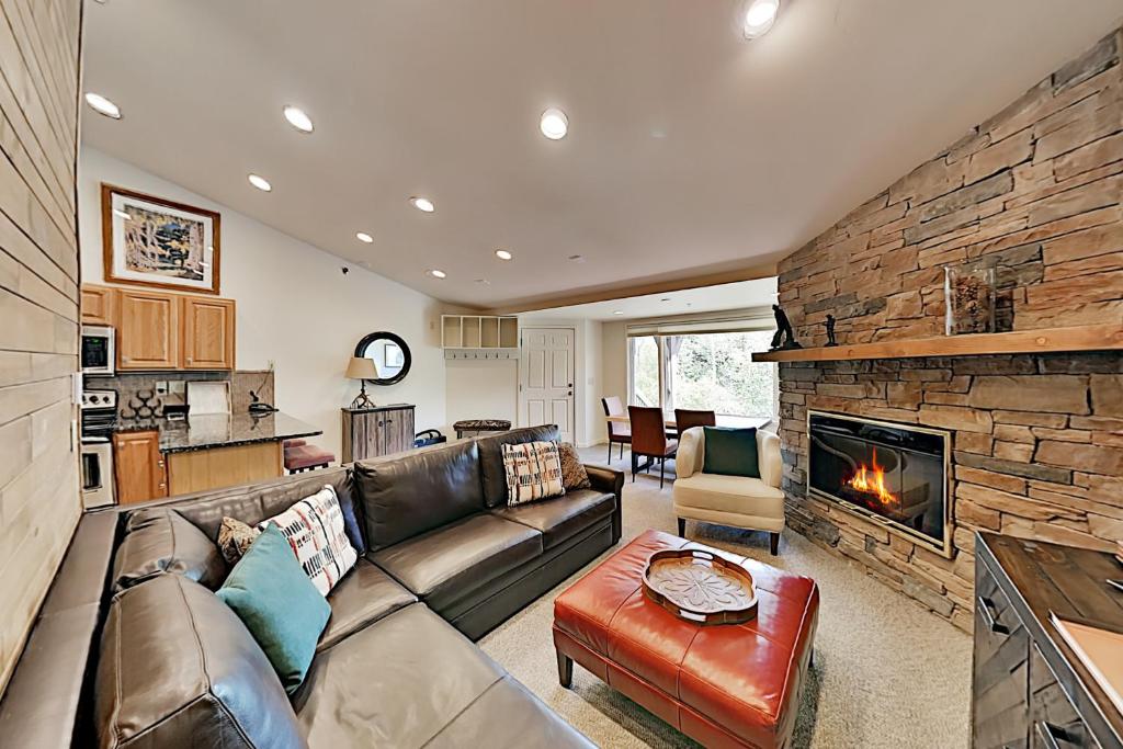 Snowmas Village 84 (Snowmass Village)