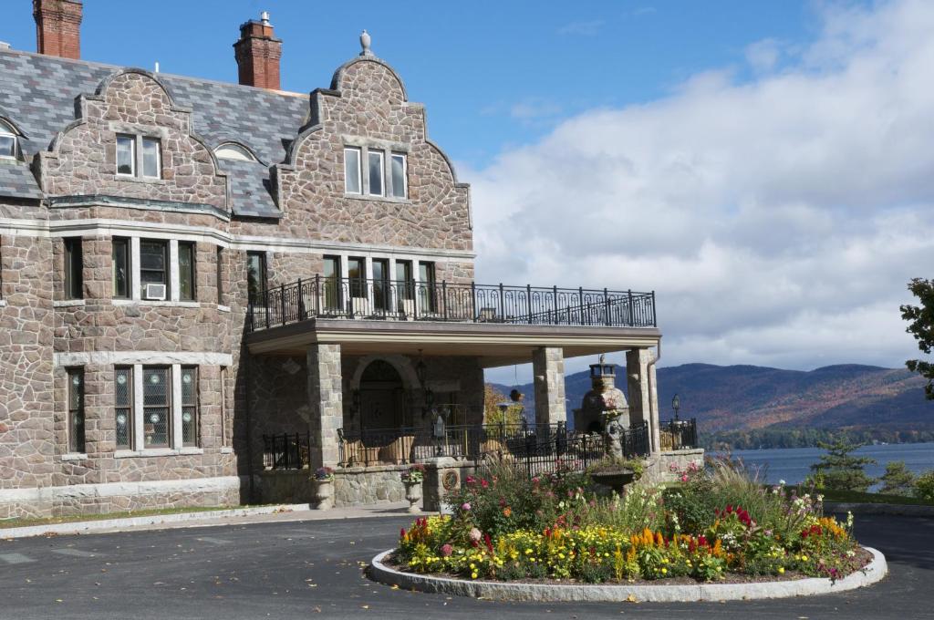 The Inn at Erlowest (Lake George)