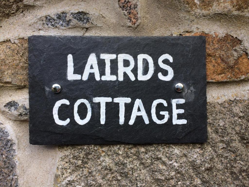 LAIRDS COTTAGE (Stuartfield)