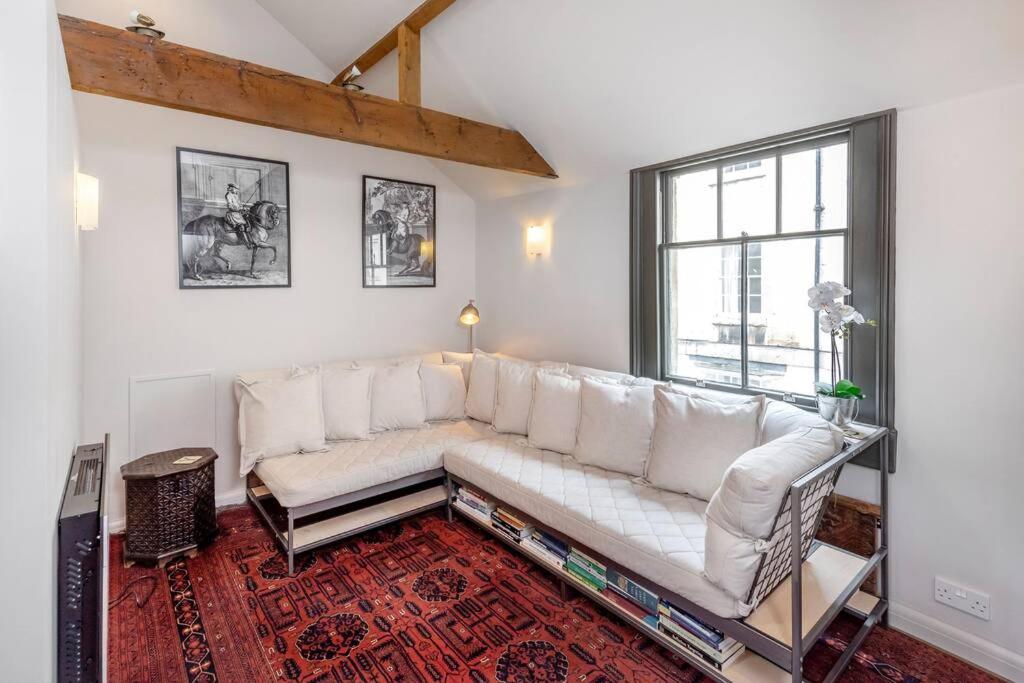 Coachman Cottage