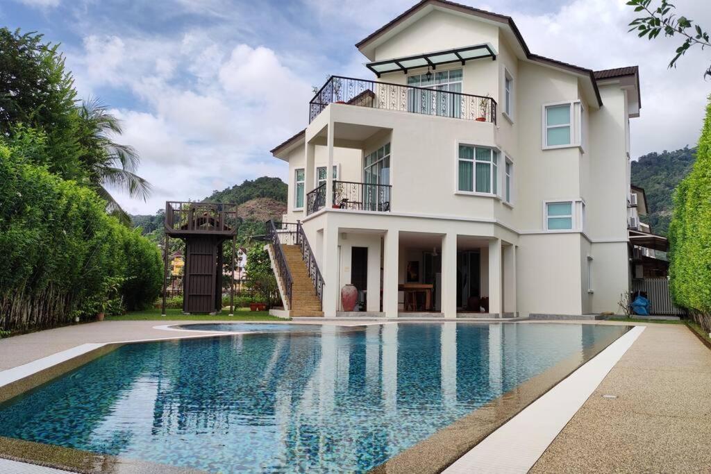 Retreat at Balik Pulau (Balik Pulau)