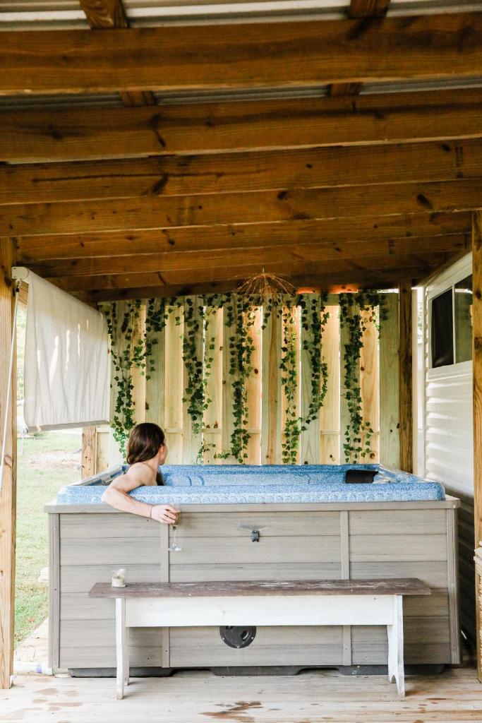 Moonlight Cottage - Your Romantic & Scenic Escape (Sevierville)