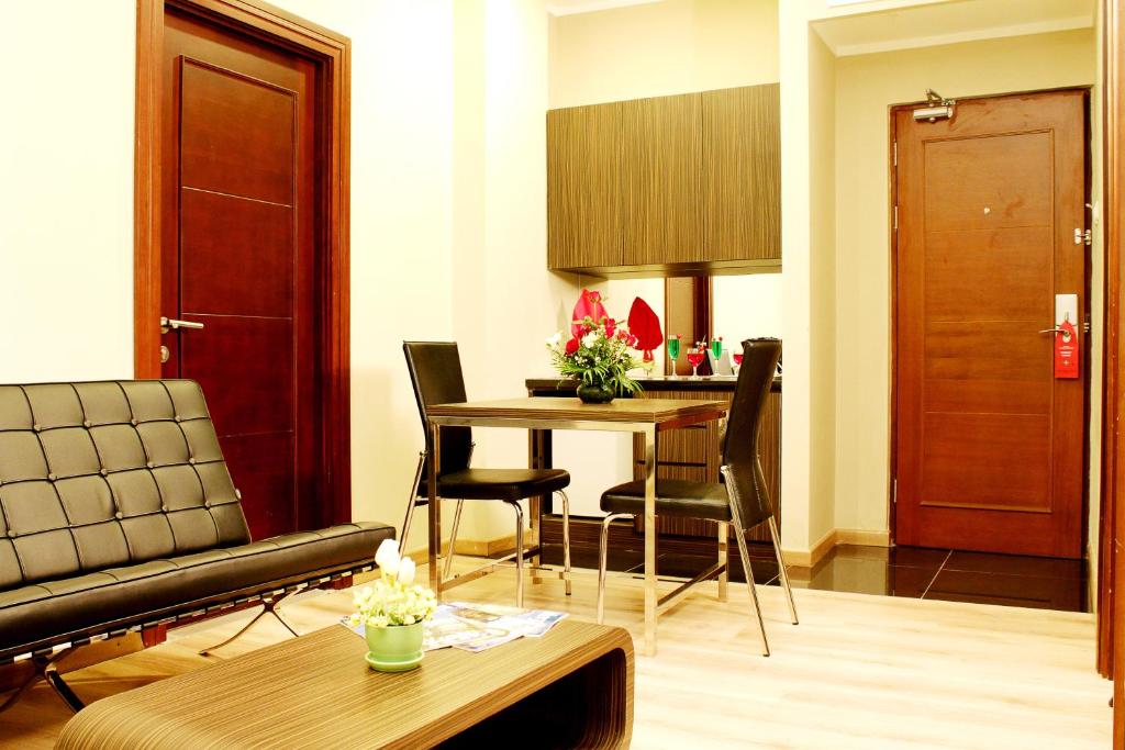 Lorin Sentul Hotel