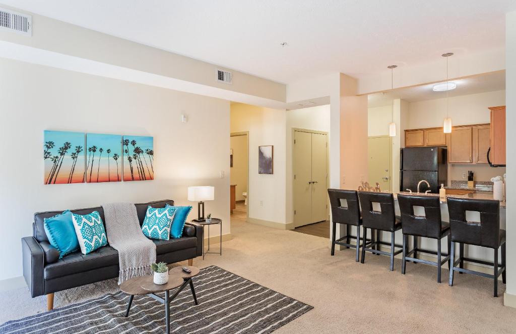 FRONTDESK Portal Place Apts Oakland Pittsburgh