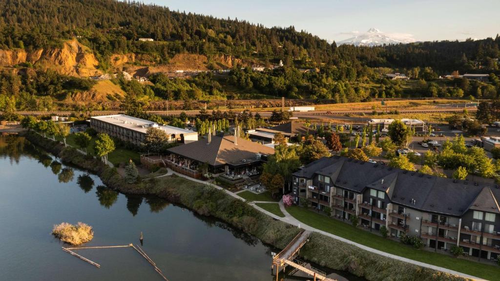 Best Western Plus Hood River Inn (Hood River)