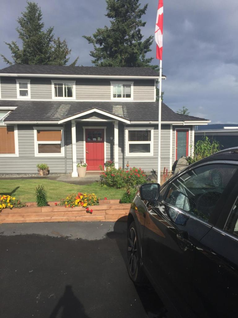 Money Pennies Bed and Breakfast (Campbell River)