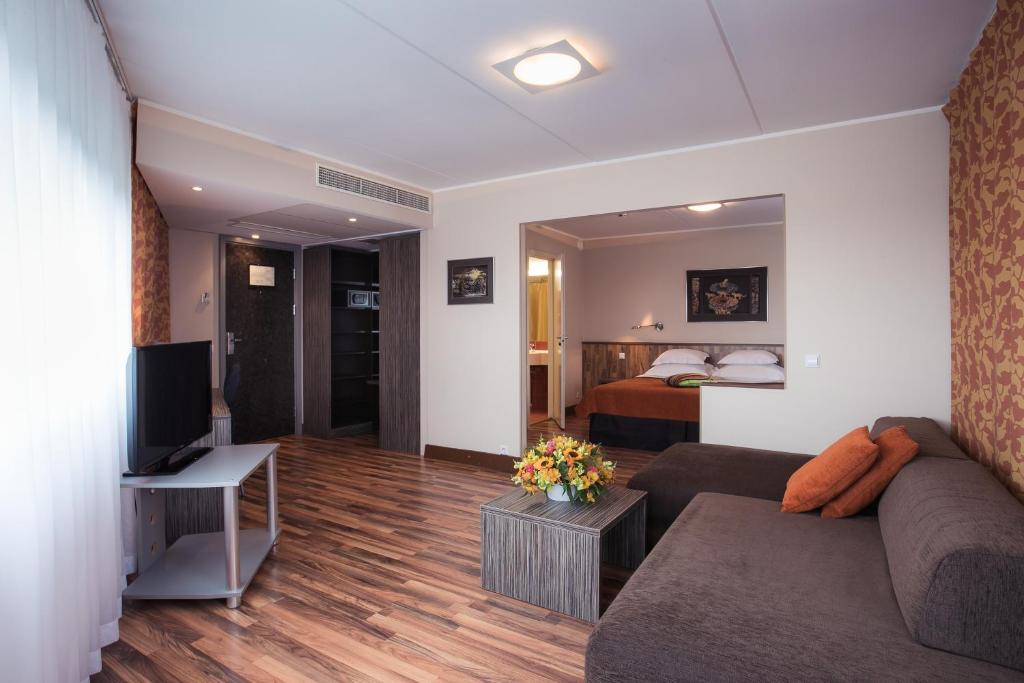 Hestia Hotel Strand