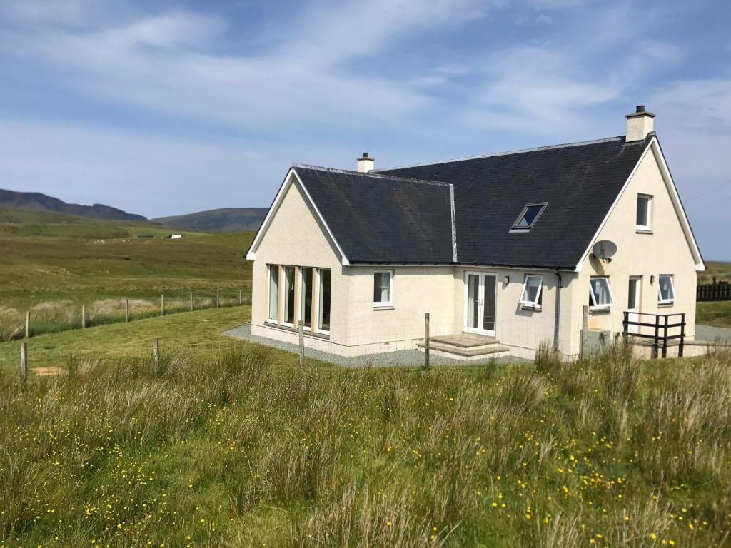 Trotternish Ridge View (Staffin)