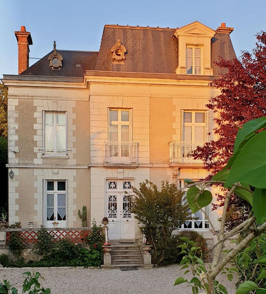 LA MAISON LEONARD (Bléré)