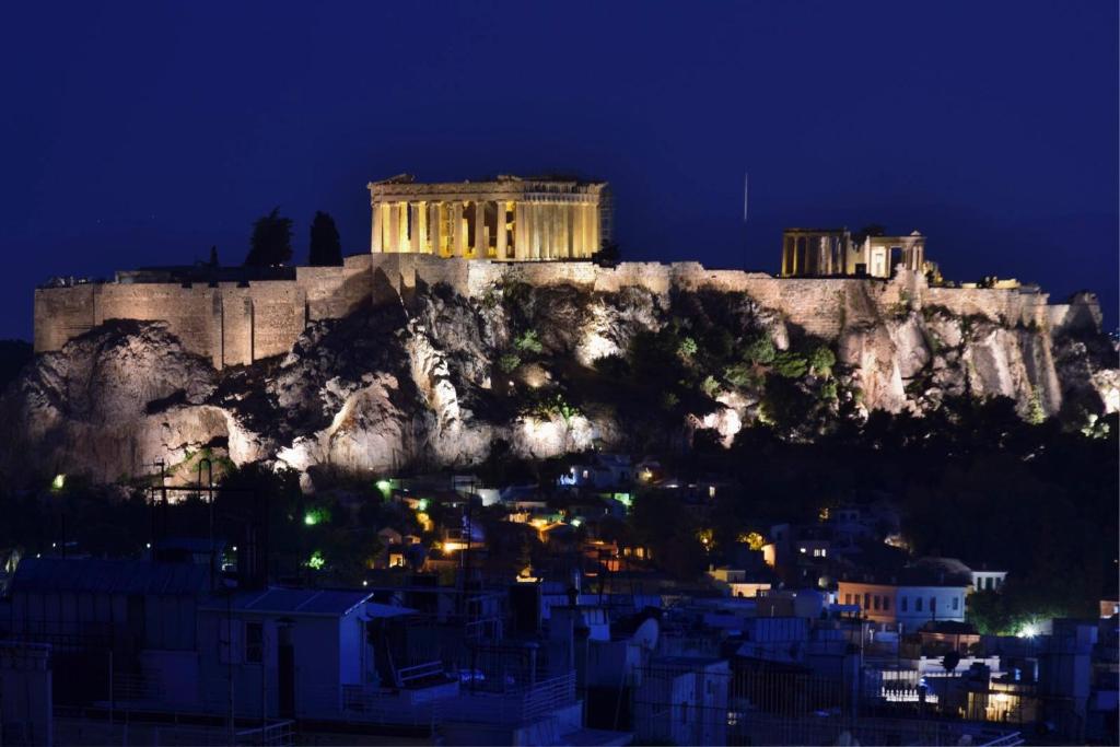kolonaki Penthouse panoramic Acropolis view