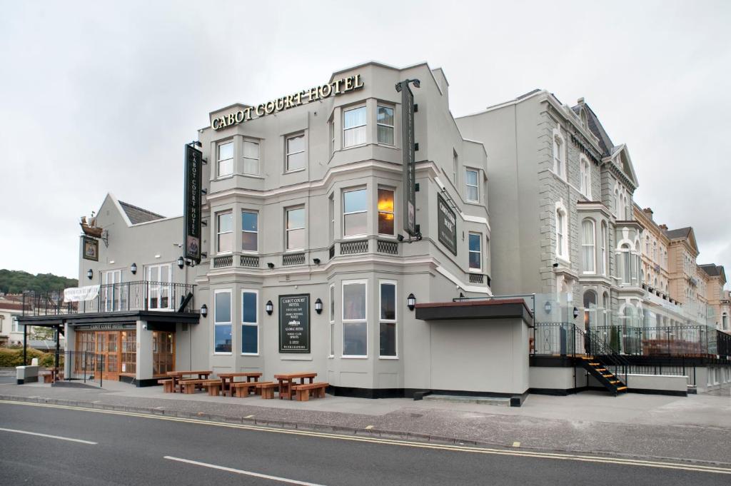 Cabot Court Hotel Wetherspoon (Weston-super-Mare)