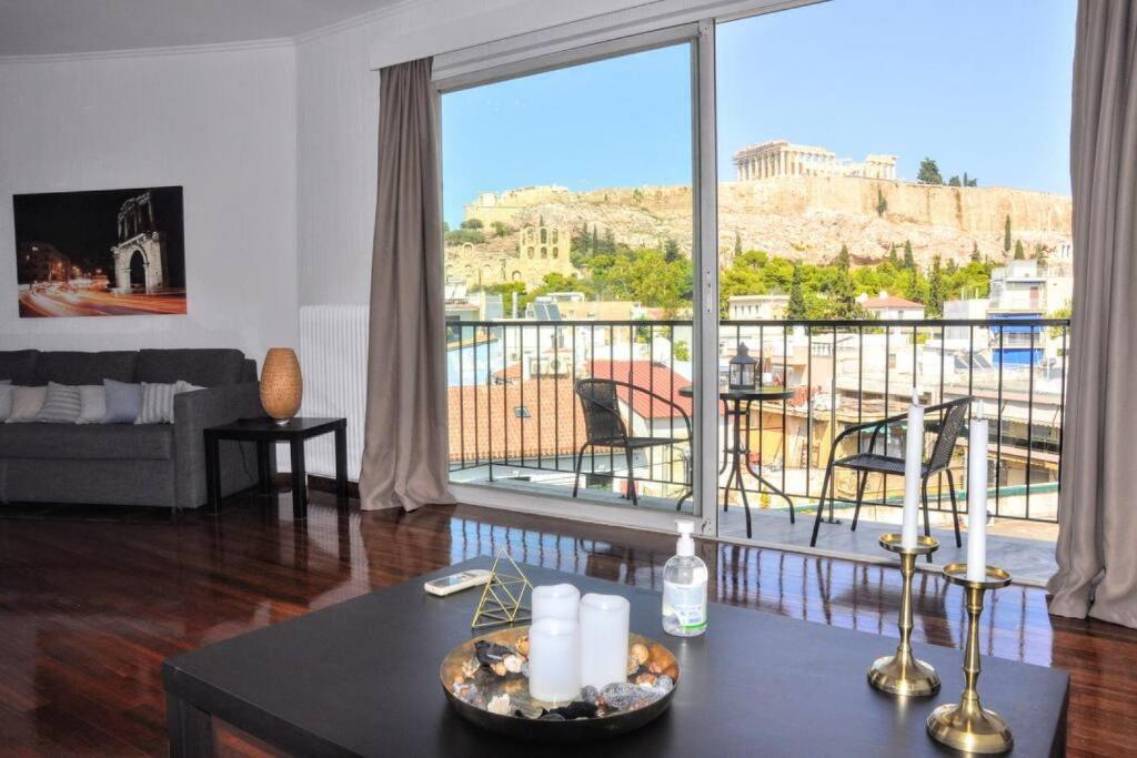 Spectacular Acropolis view apartment