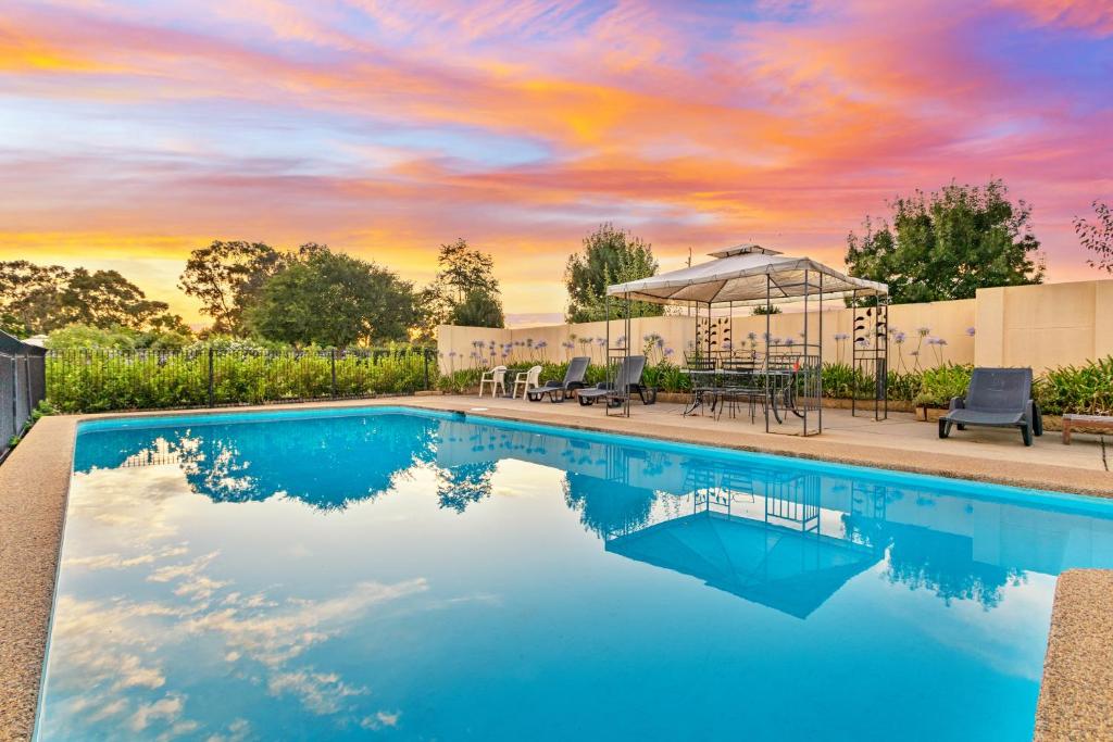 Burringa Garden Motel
