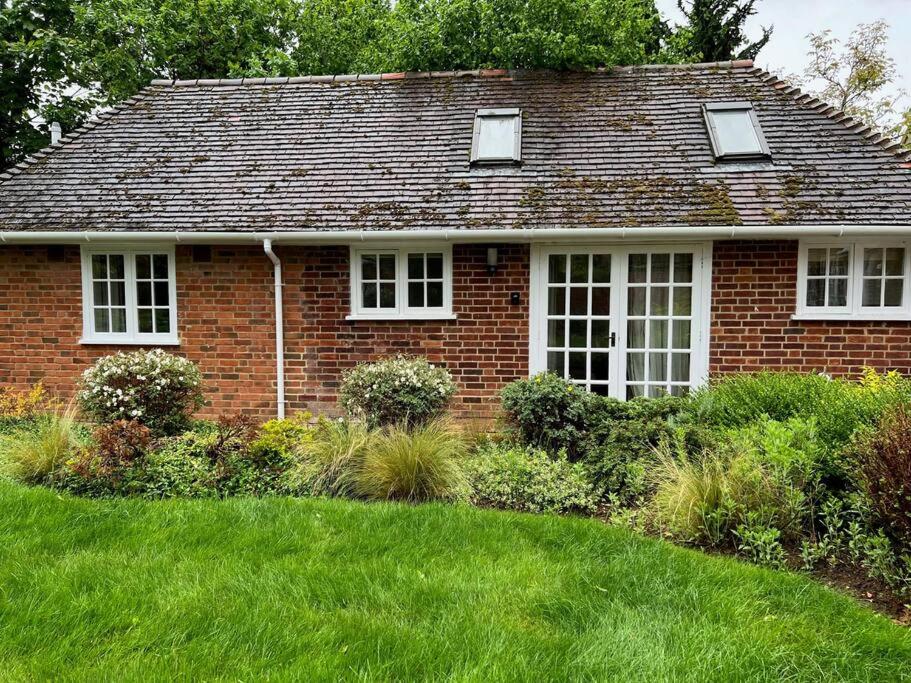 Secluded one bedroom apartment in walking distance to Oxford centre
