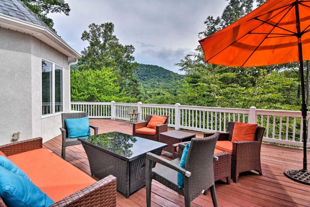 Asheville Home with Hot Tub and Lavish Game Room!