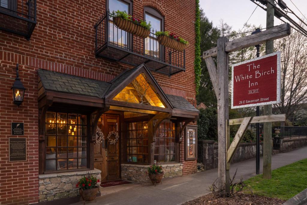 The White Birch Inn (Clayton)