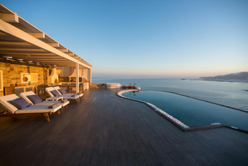 Naxos Rock Villas (Stelida)