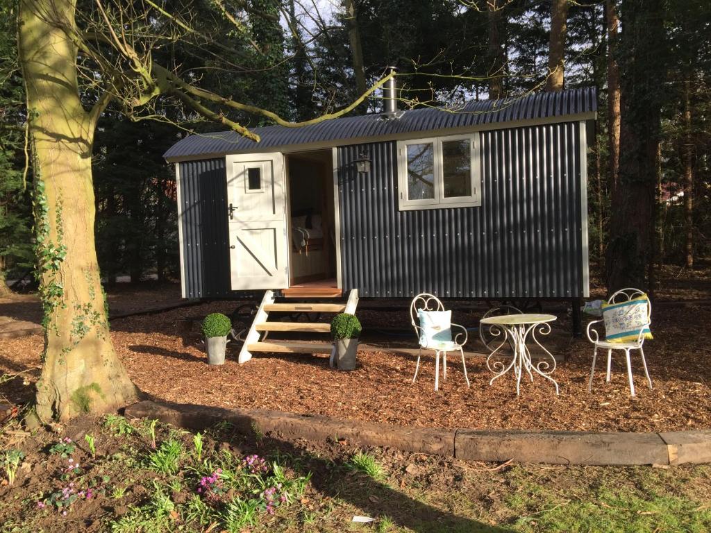 Chez Marguerite Luxury Shepherd's Hut (Holt)