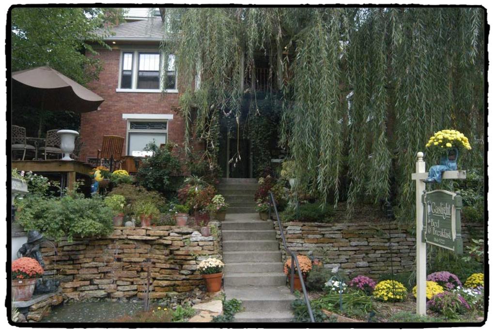 Gaslight Bed & Breakfast (Cincinnati)